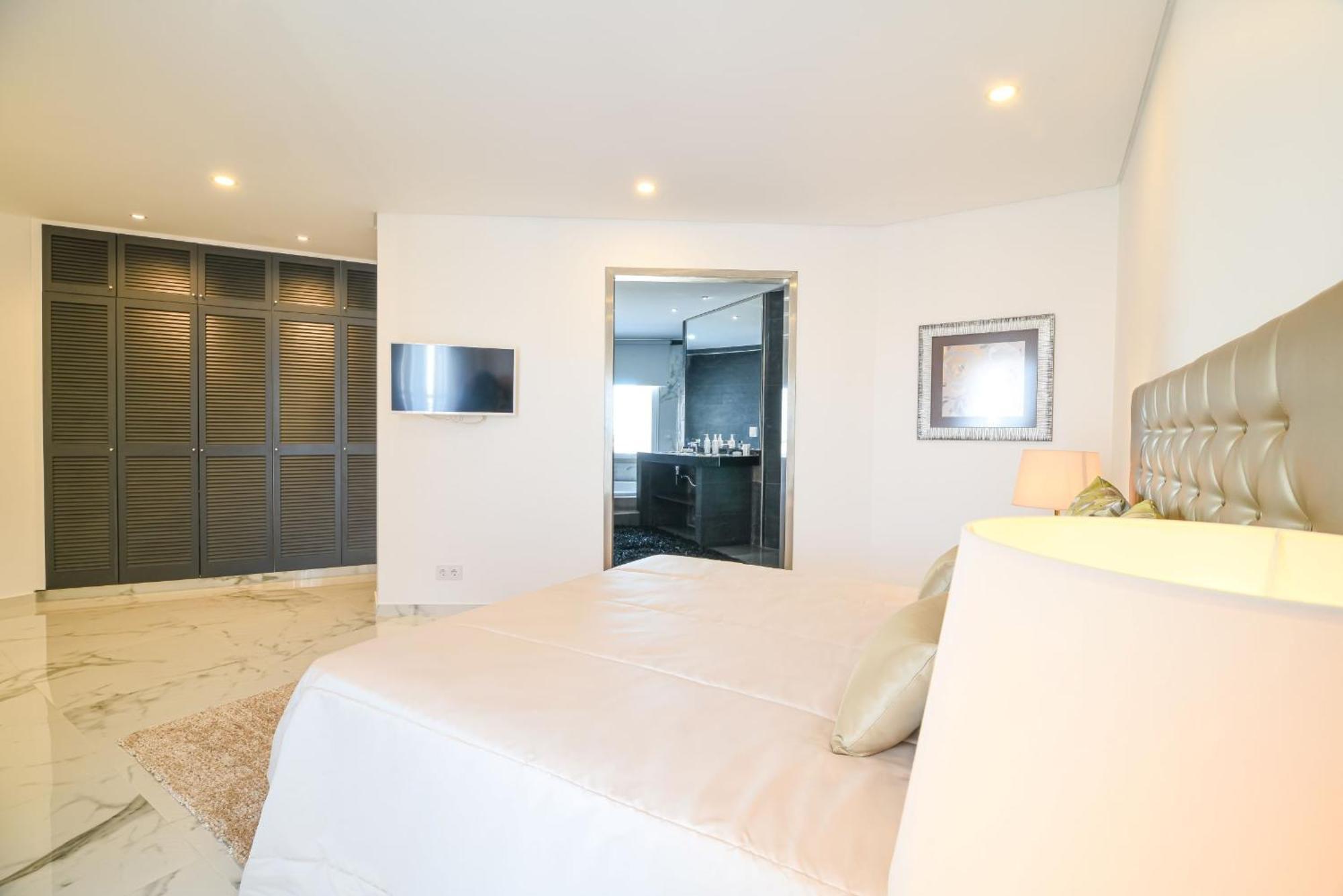 The Penthouse In Praia Da Rocha Portimao Exterior photo