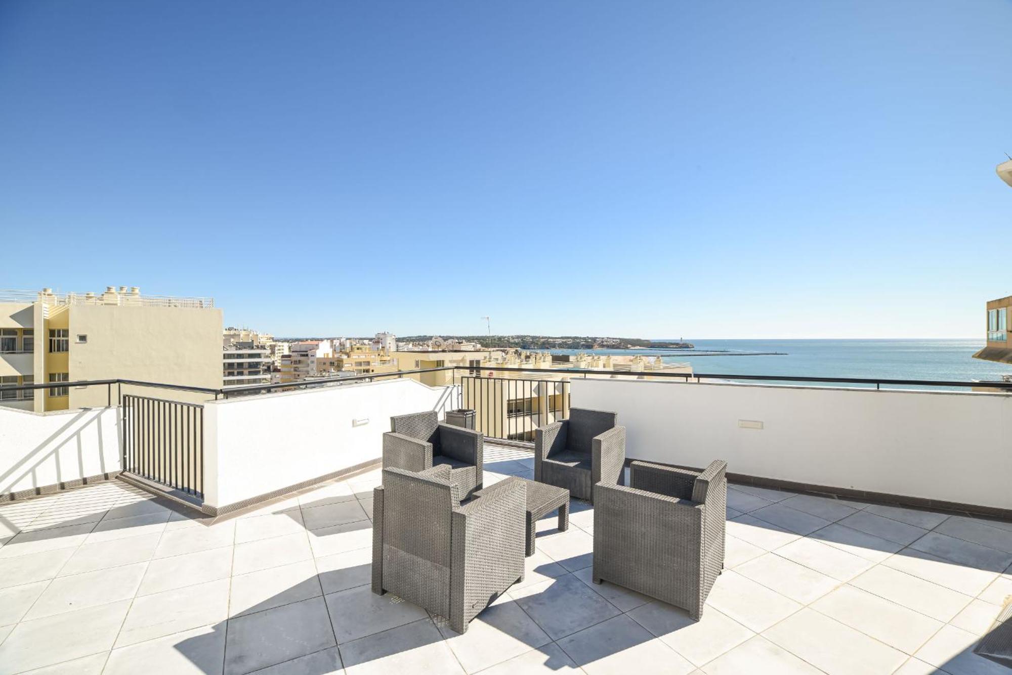 The Penthouse In Praia Da Rocha Portimao Exterior photo