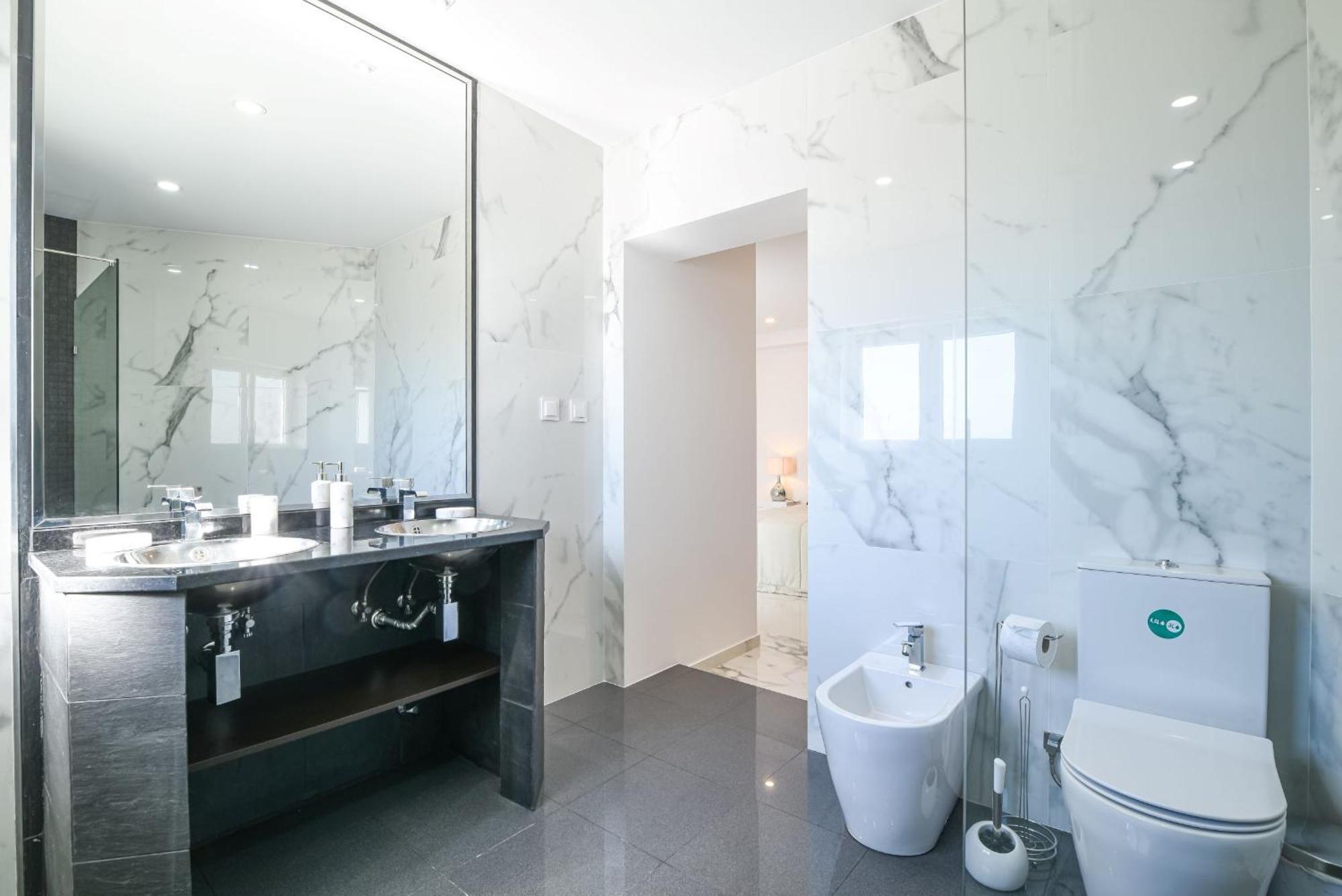 The Penthouse In Praia Da Rocha Portimao Exterior photo